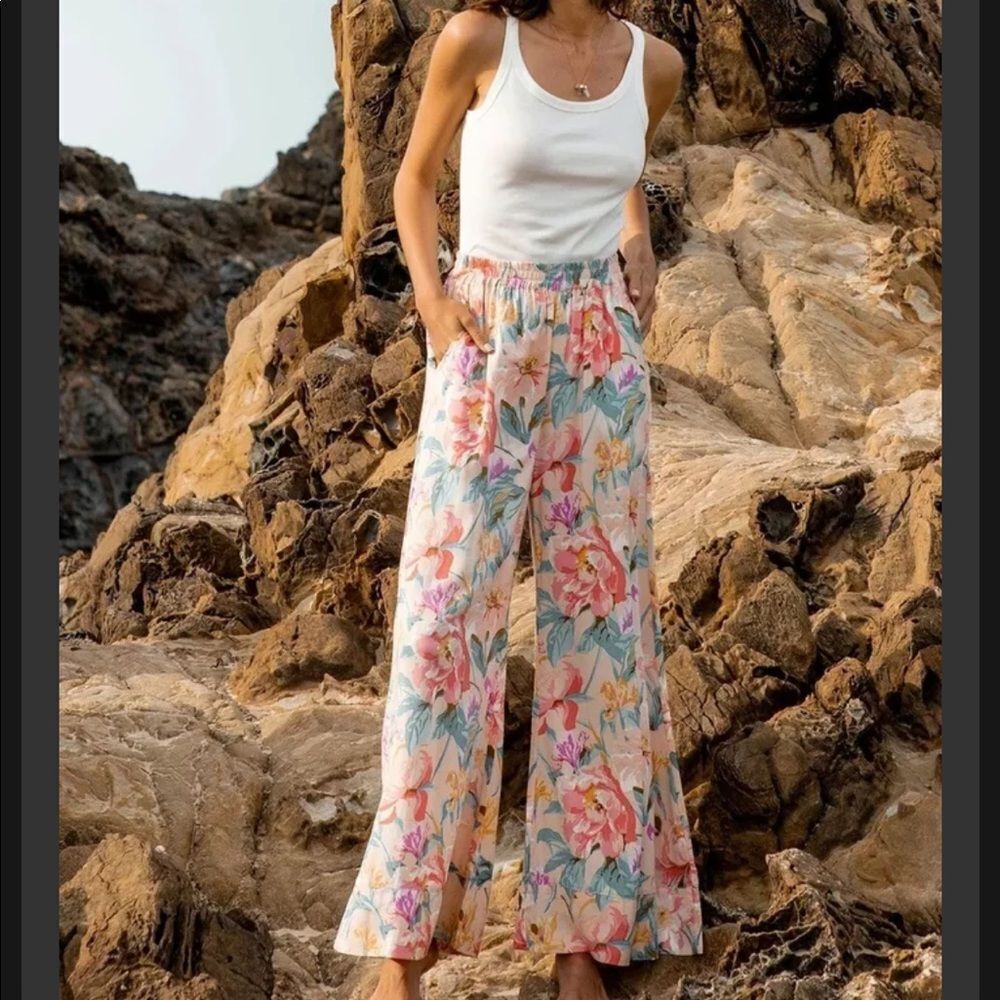 NWT Auguste The Label Floral Flare Leg Pants from Free People XS B-1334